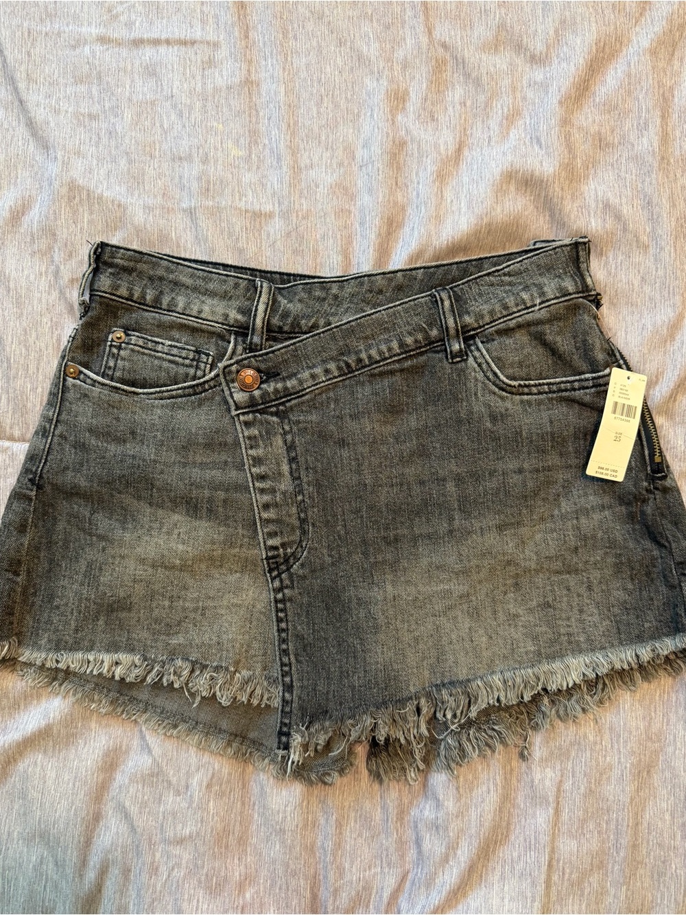 Anthropologie / Pilcro Women’s Black Washed Denim Fringe Hem Skort